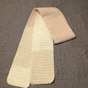 Beautiful pink color block scarf